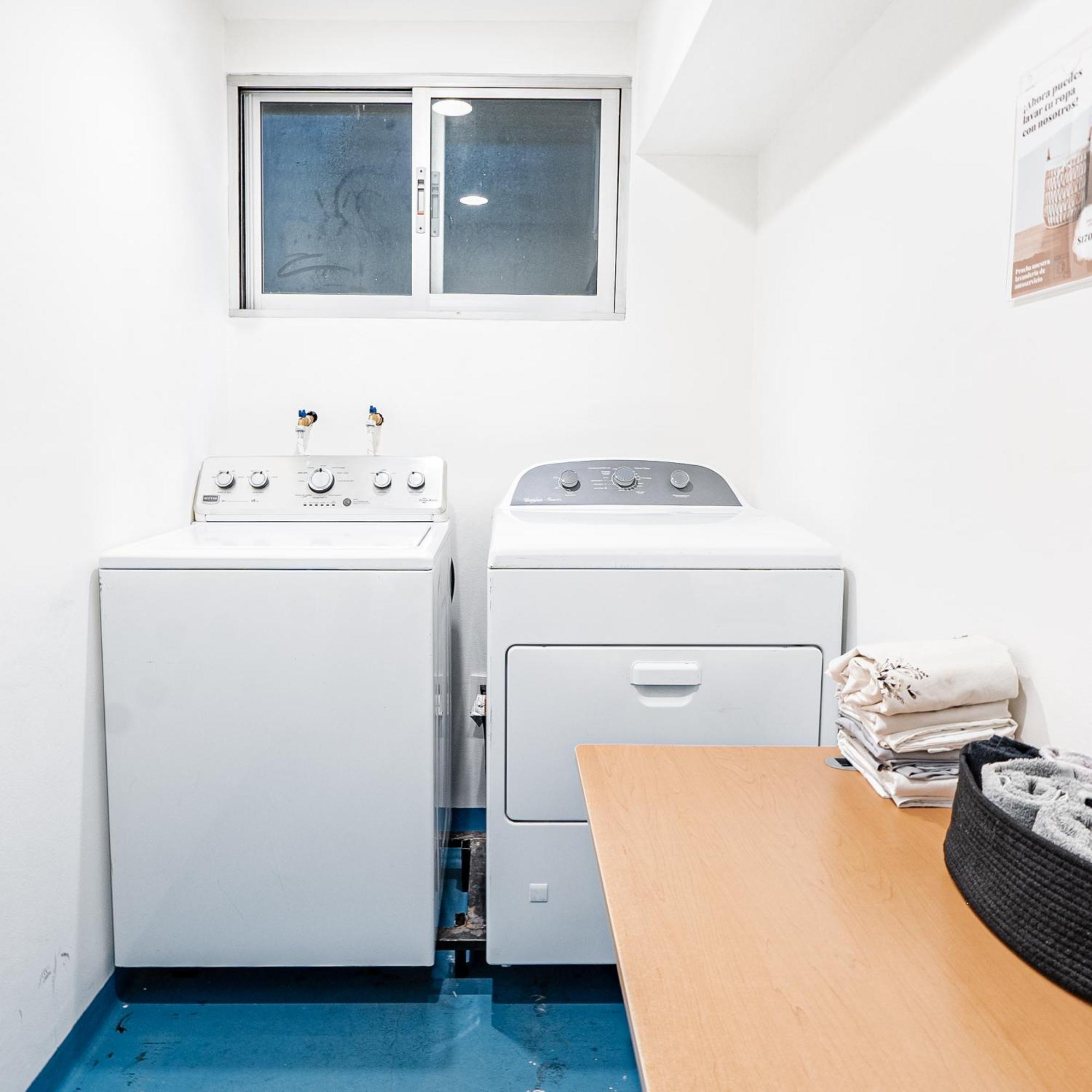 Cama En Habitacion Compartida Mixta Мексико Сити Екстериор снимка